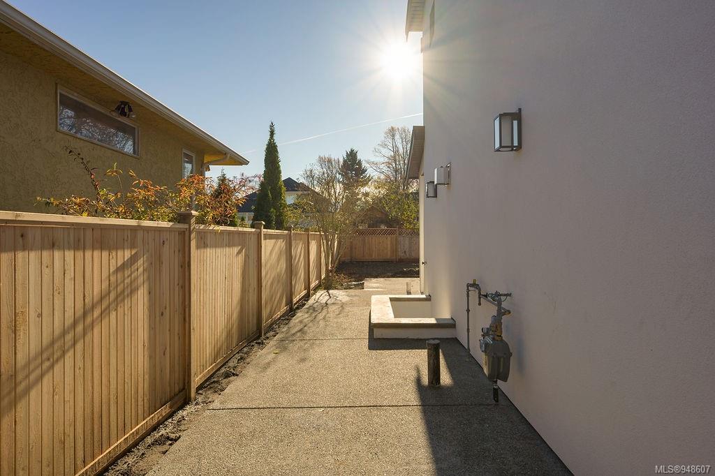2167 Smythe St