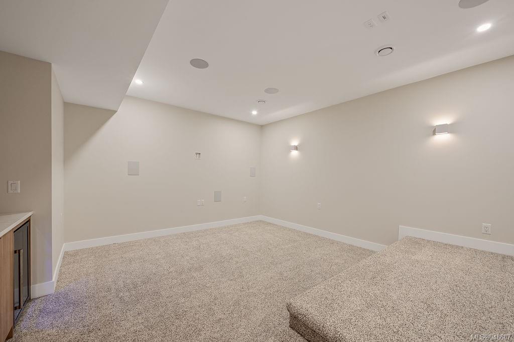 2167 Smythe St