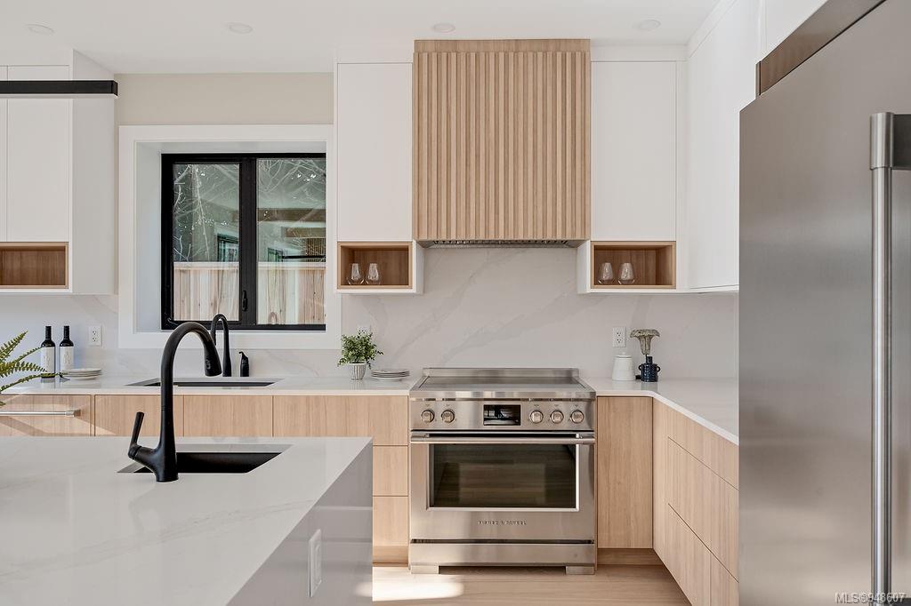 2167 Smythe St