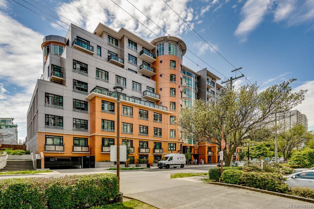 1029 View St # 611