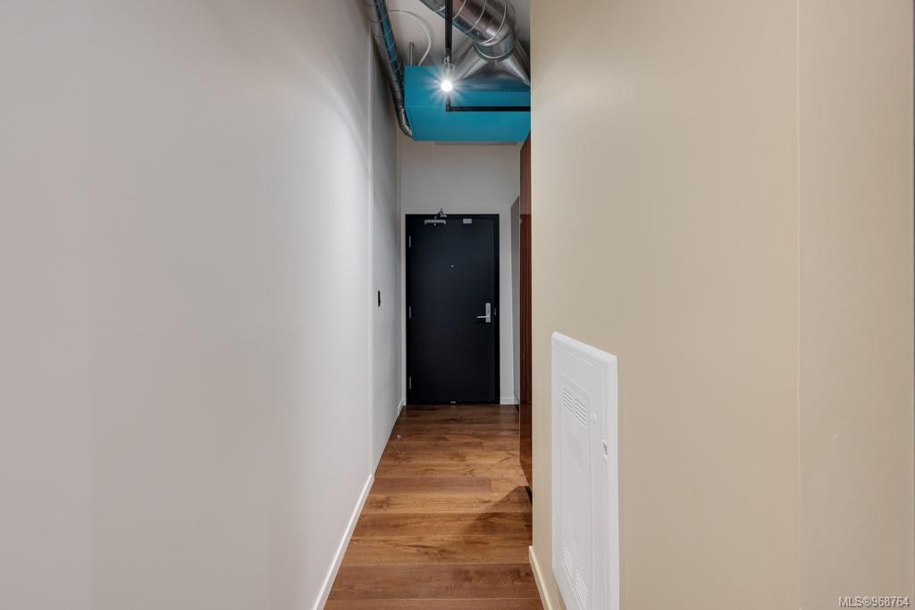 1029 View St # 611