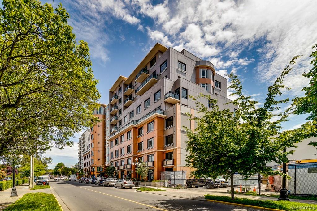 1029 View St # 611