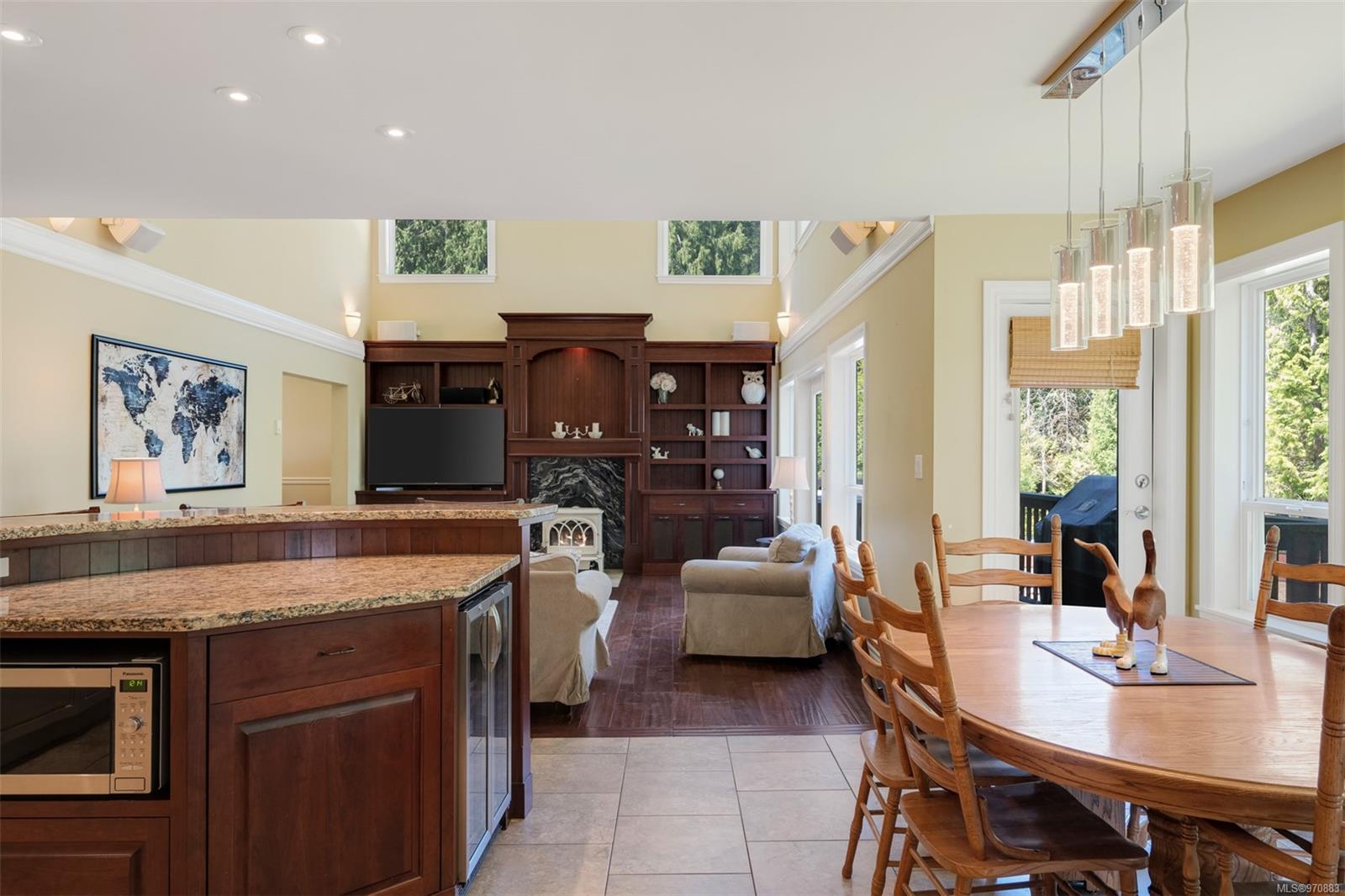 1070 River Rd