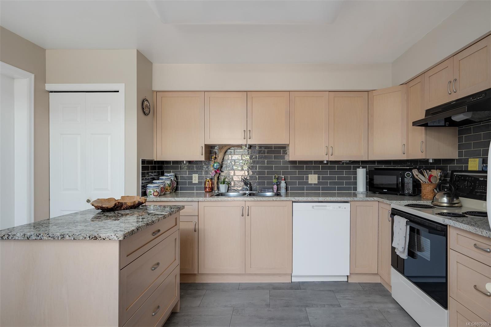 416 Dallas Rd # 26