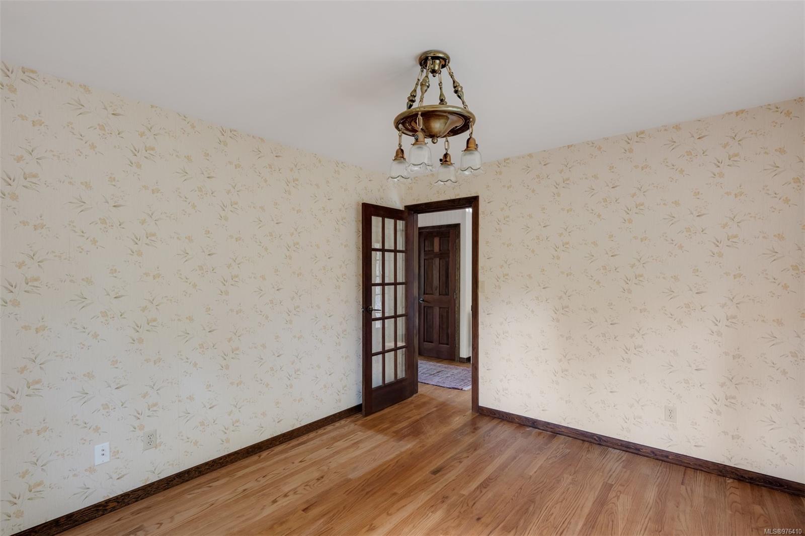 5161 Old West Saanich Rd