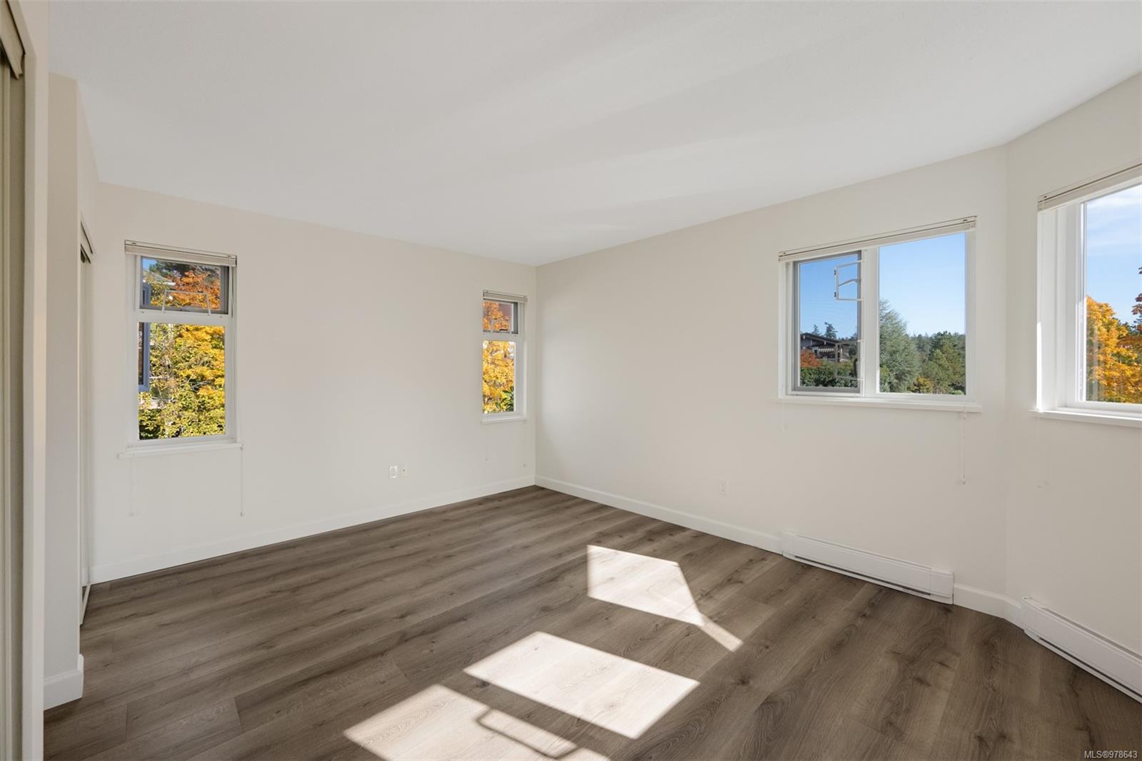 4678 Elk Lake Dr # 301C