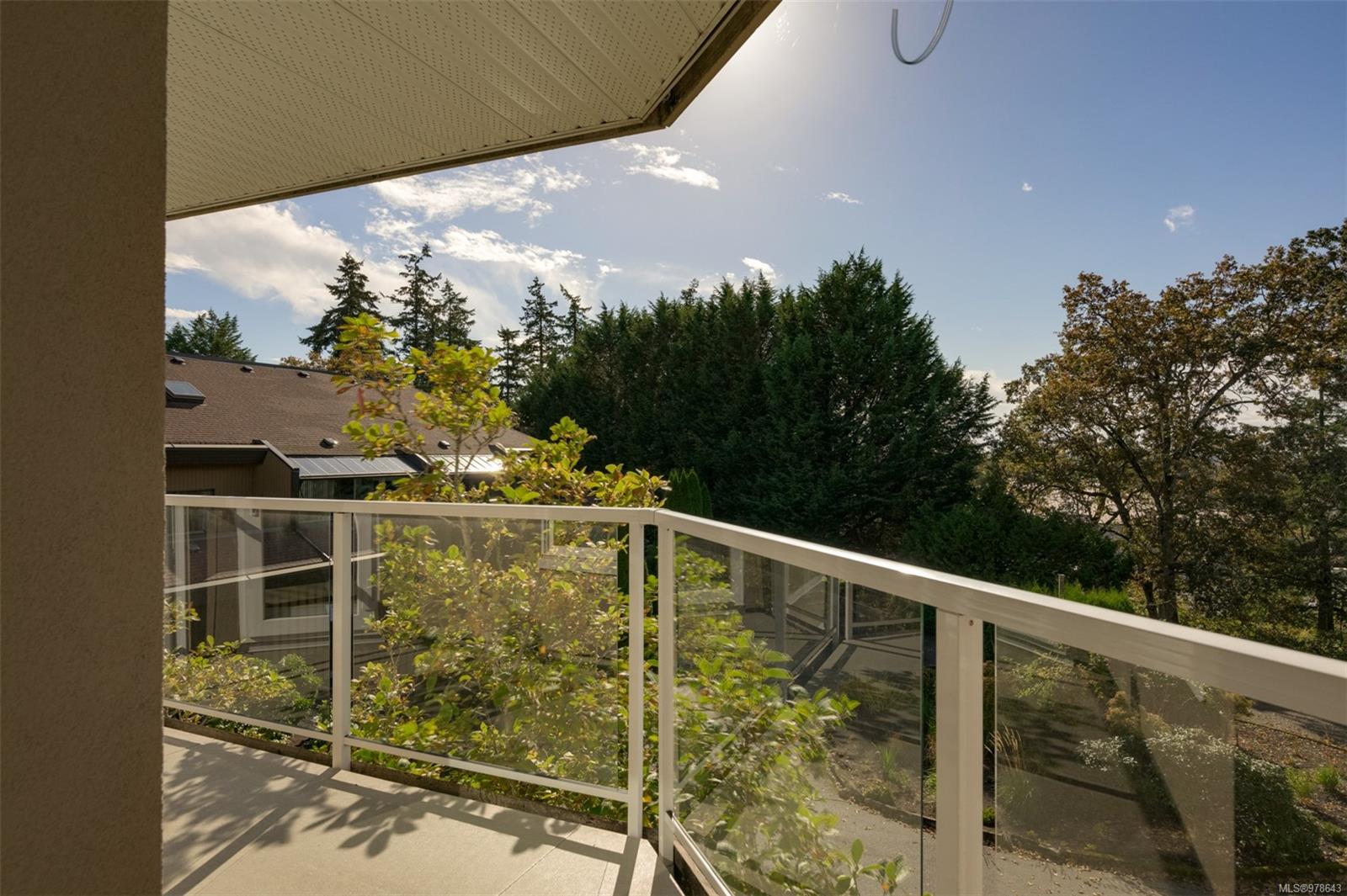 4678 Elk Lake Dr # 301C