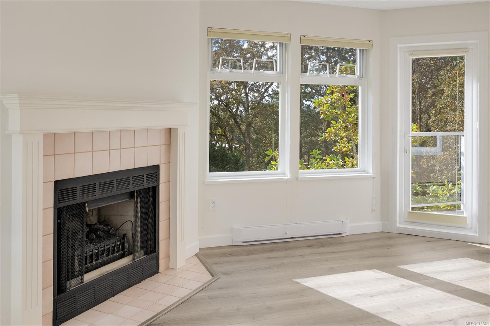 4678 Elk Lake Dr # 301C