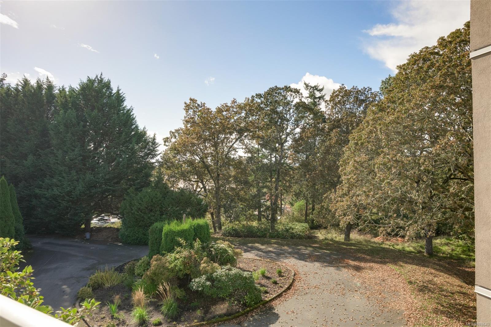 4678 Elk Lake Dr # 301C