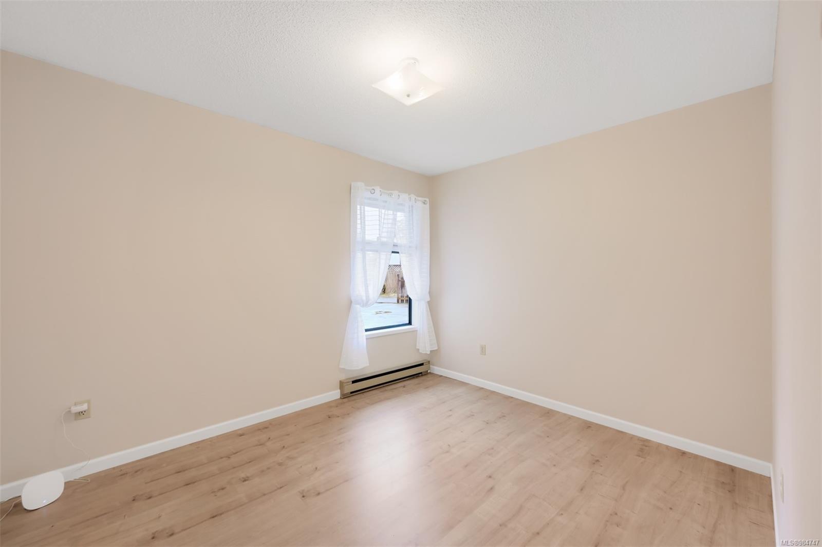 2157 Naomi Pl
