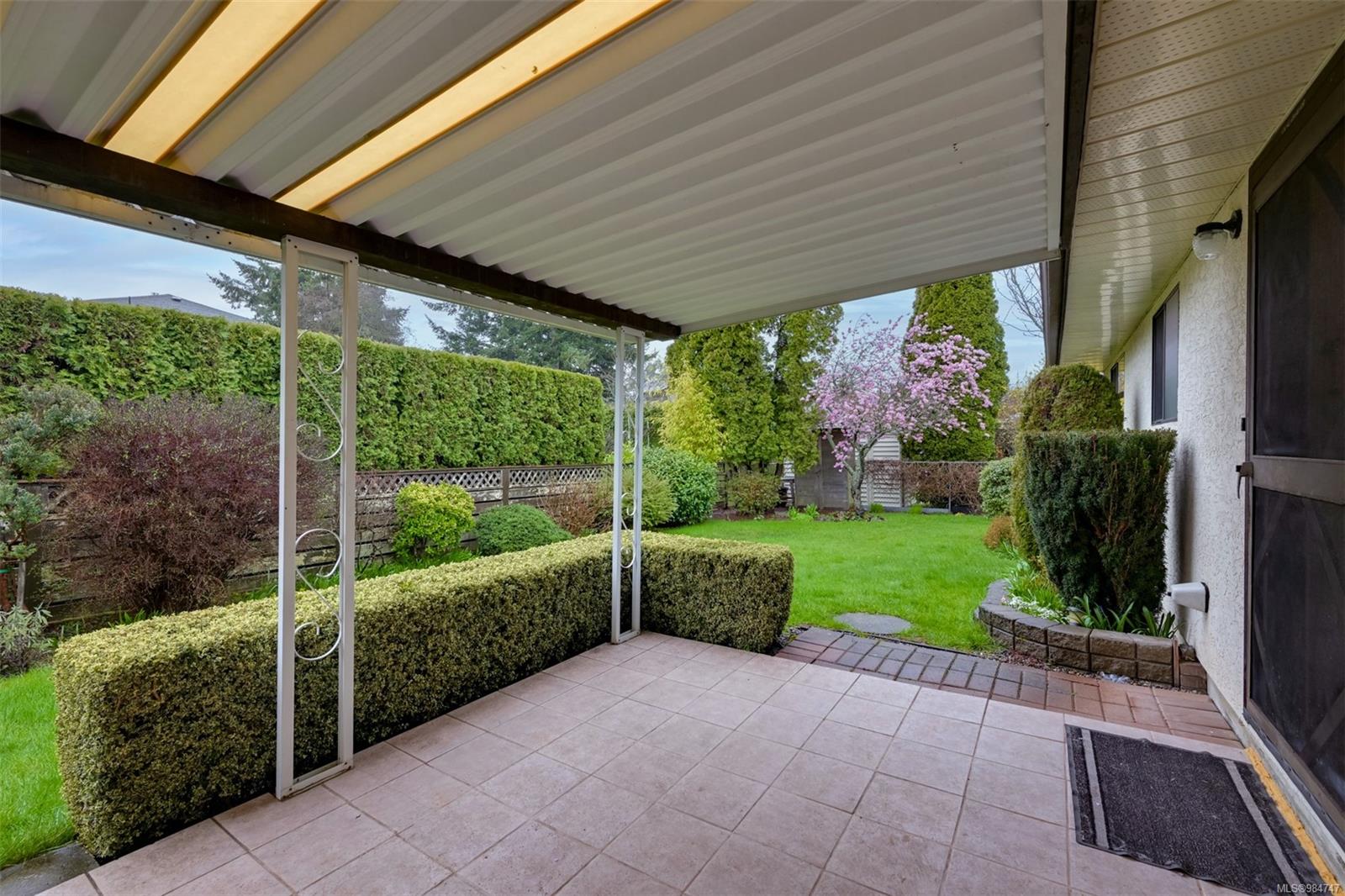 2157 Naomi Pl