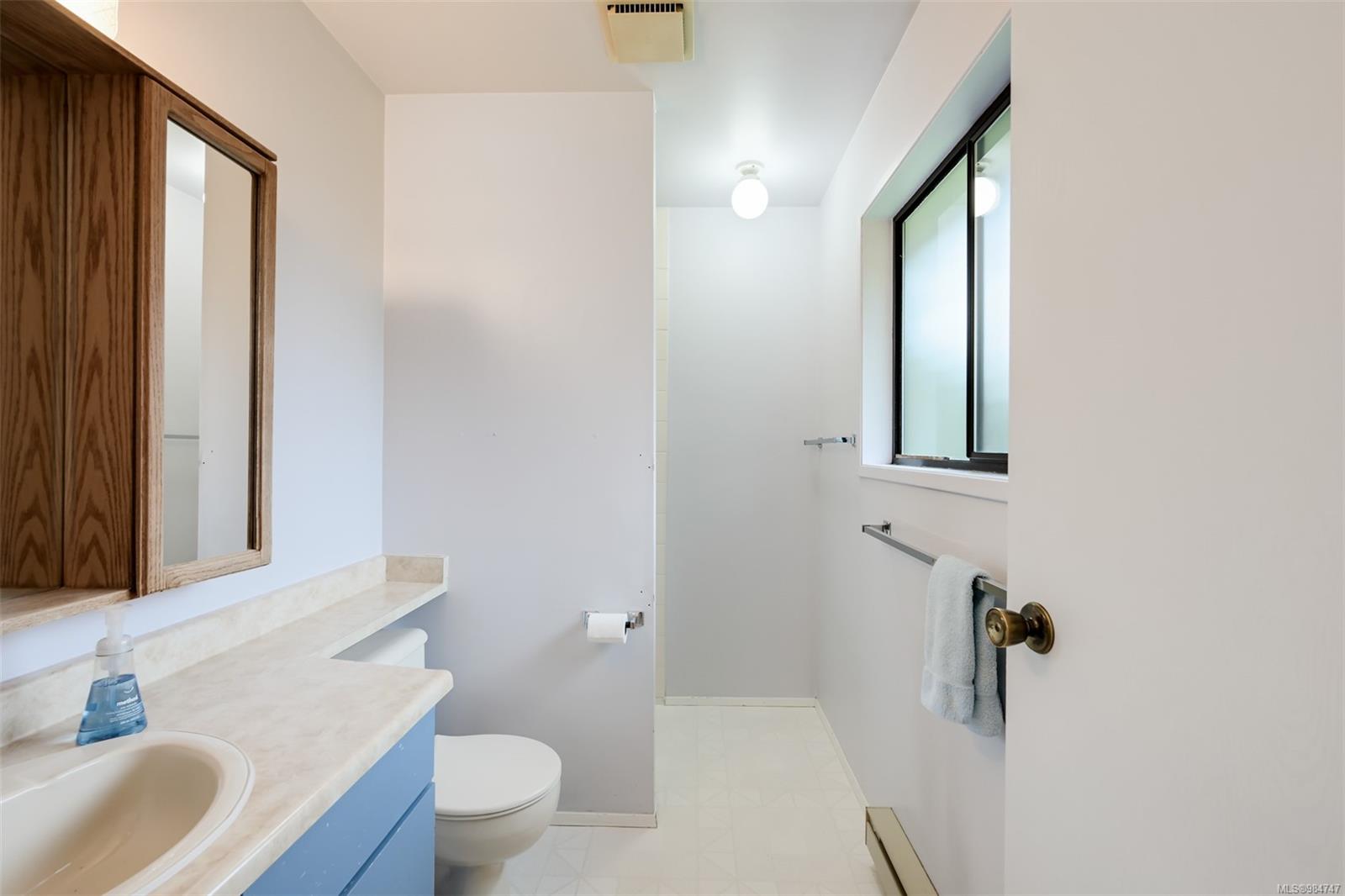 2157 Naomi Pl