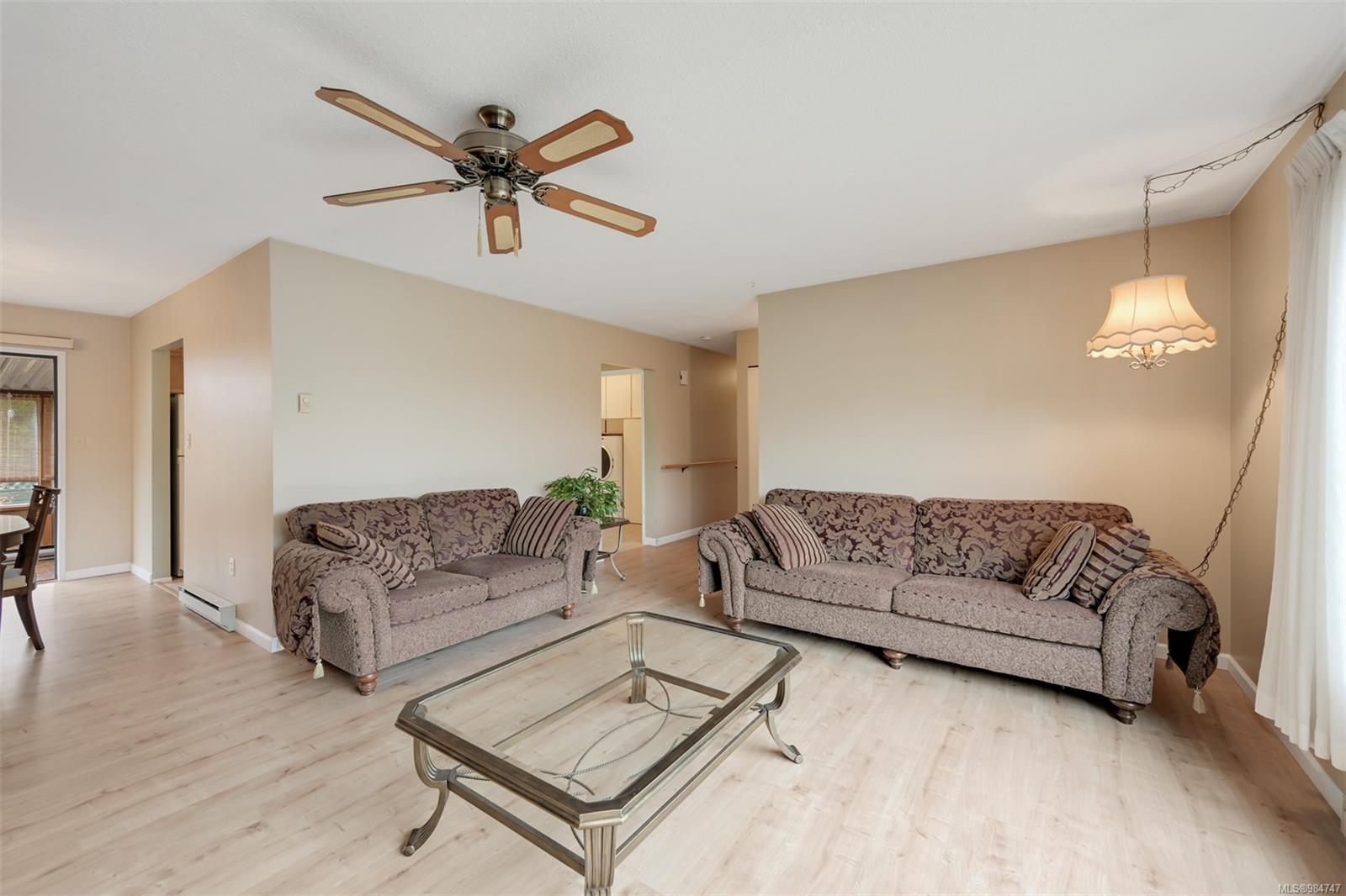 2157 Naomi Pl