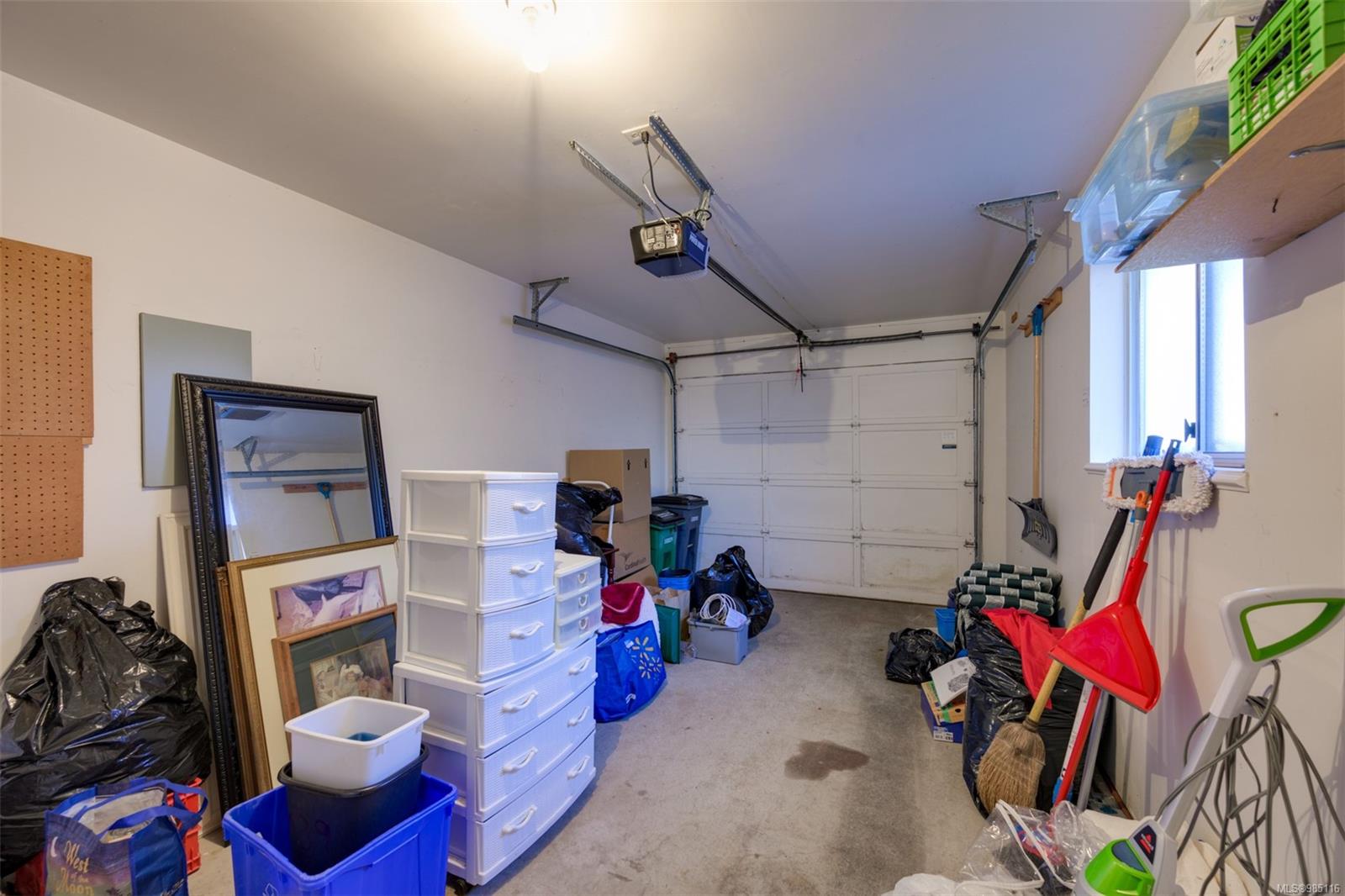 5110 Cordova Bay Rd # 39