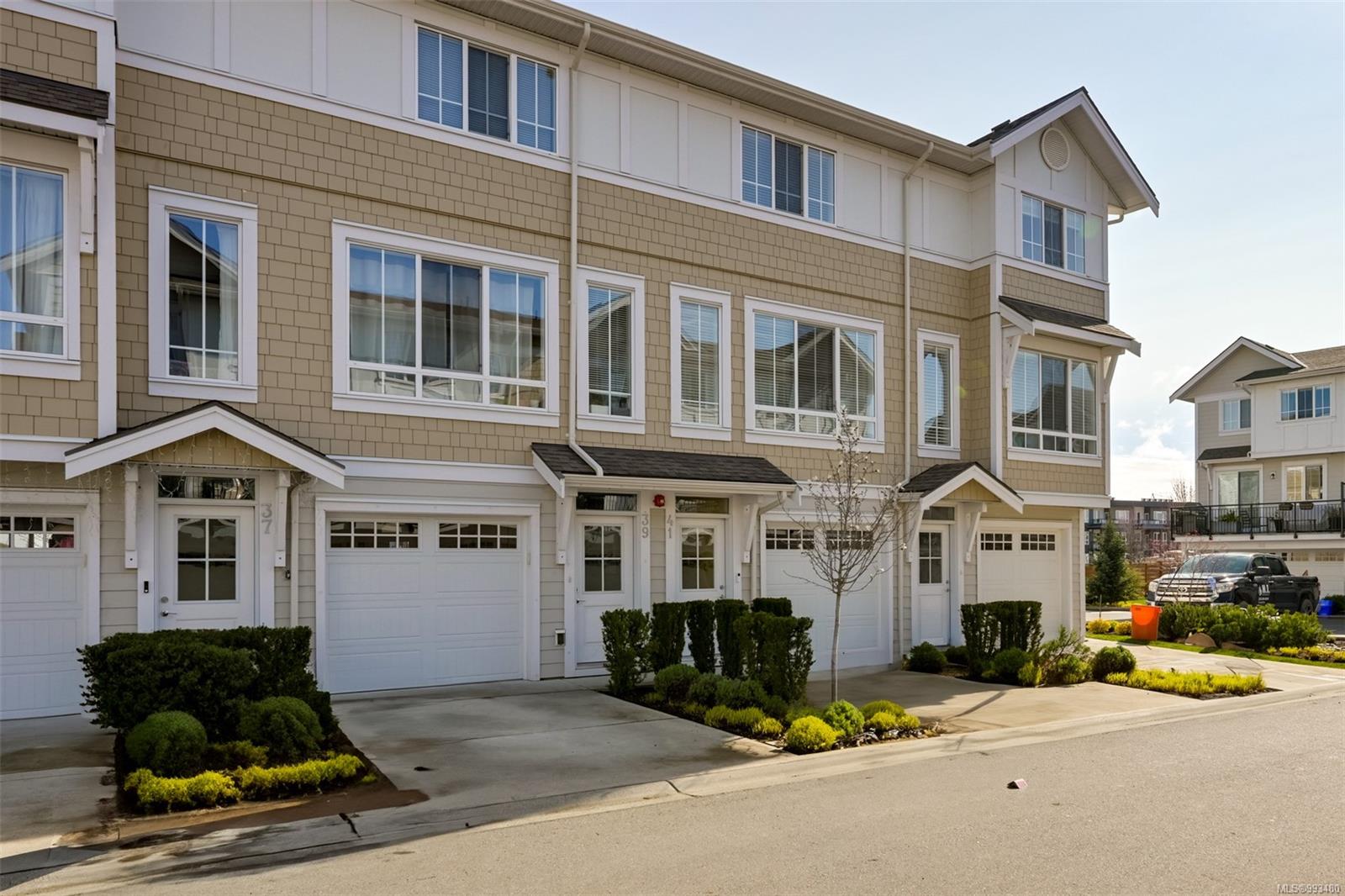 370 Latoria Blvd # 41