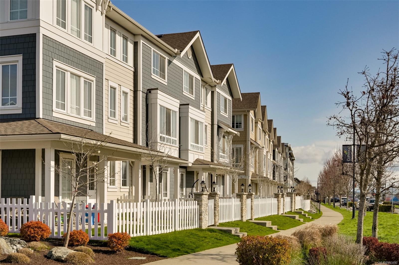 370 Latoria Blvd # 41