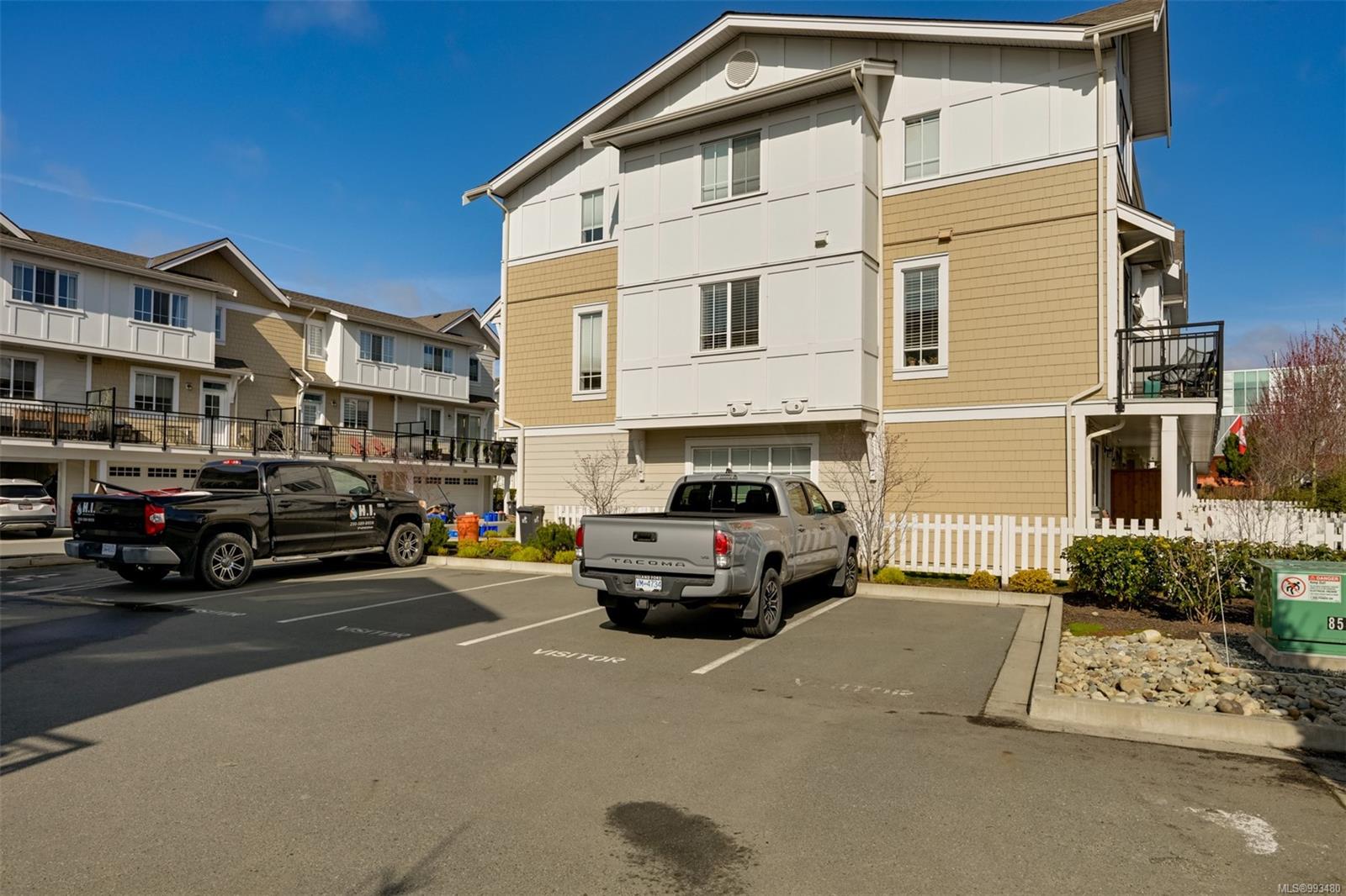 370 Latoria Blvd # 41