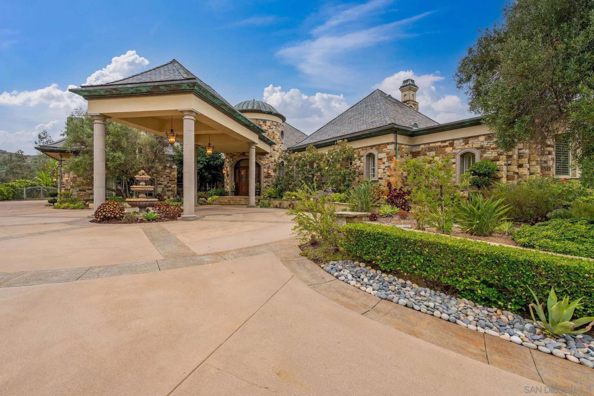 14380 Ciera Court