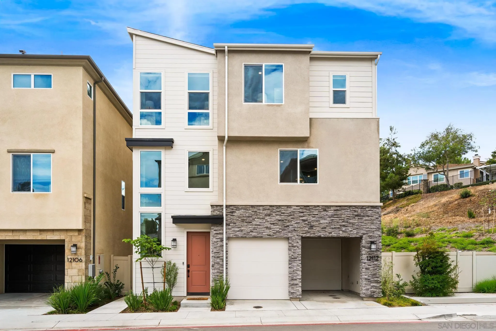 12112 Carter Lane
