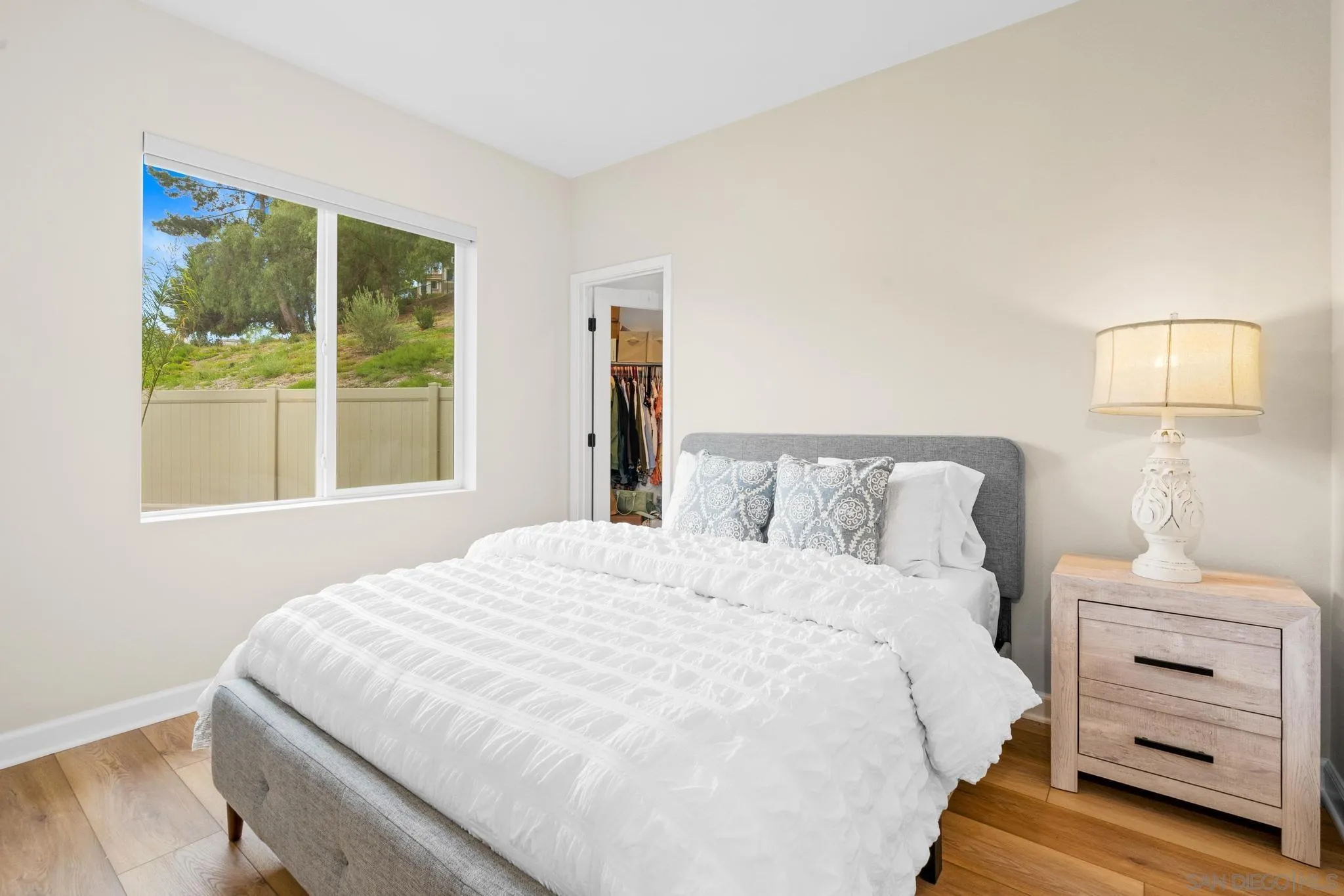 12112 Carter Lane