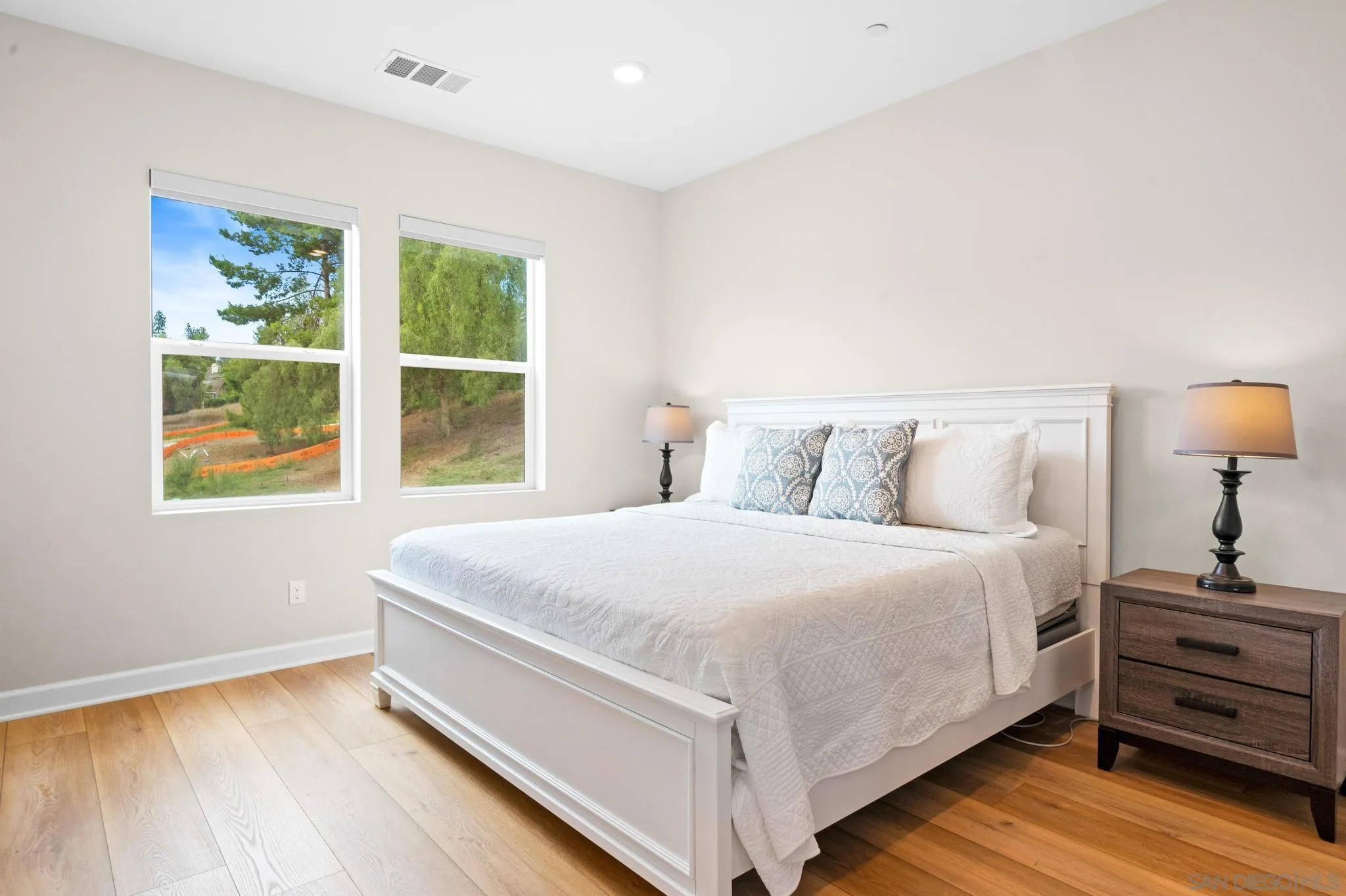 12112 Carter Lane