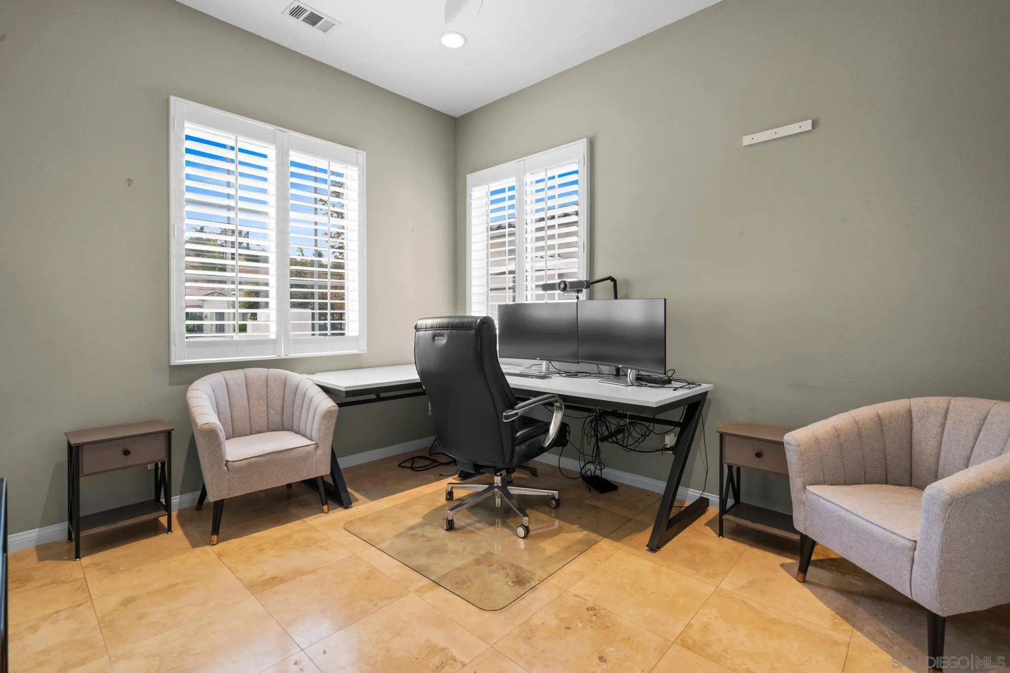 3252 Hidden Estate Lane, Escondido