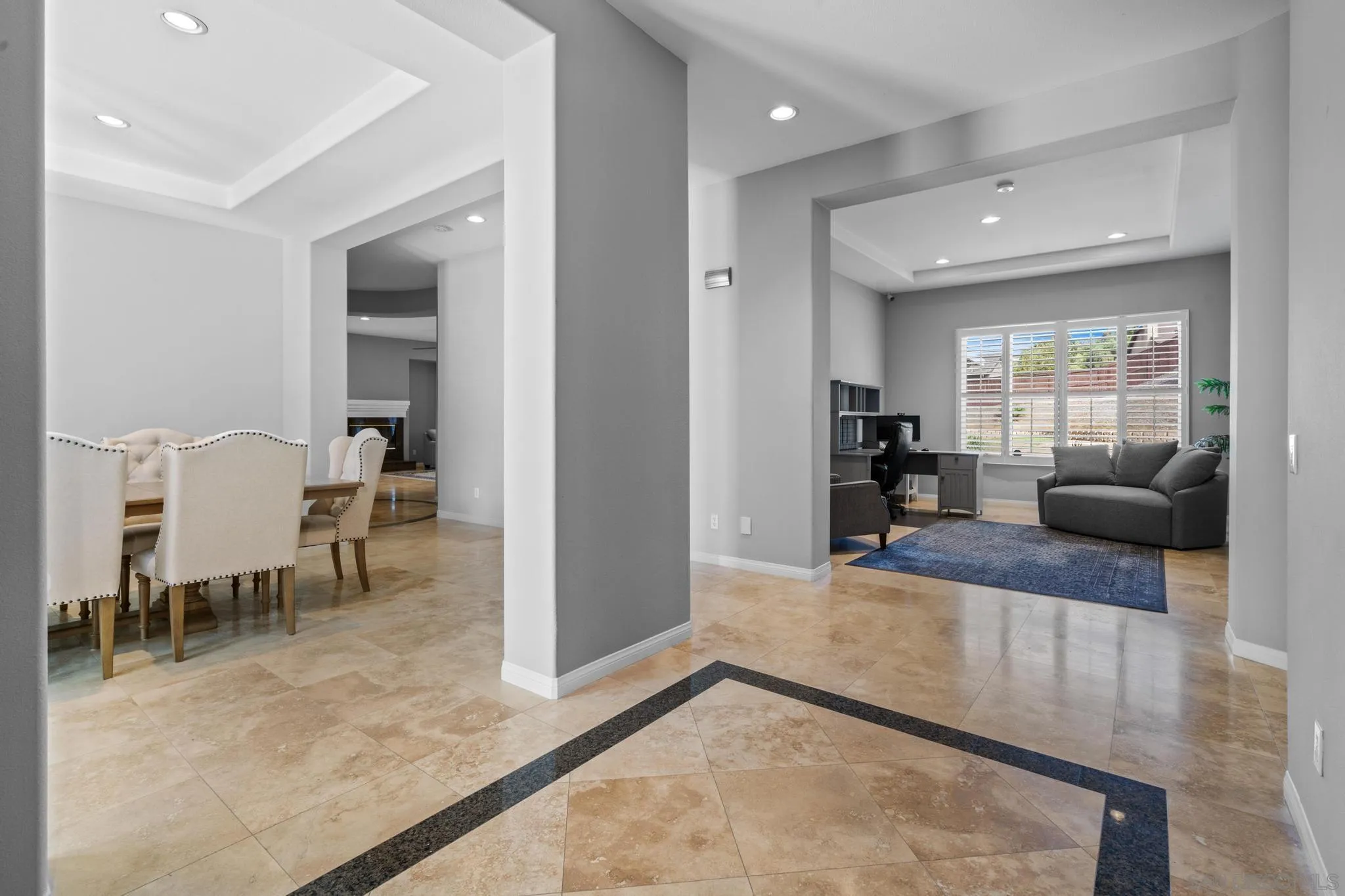 3252 Hidden Estate Lane, Escondido