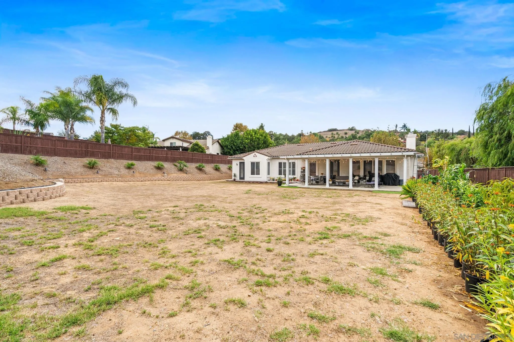3252 Hidden Estate Lane, Escondido