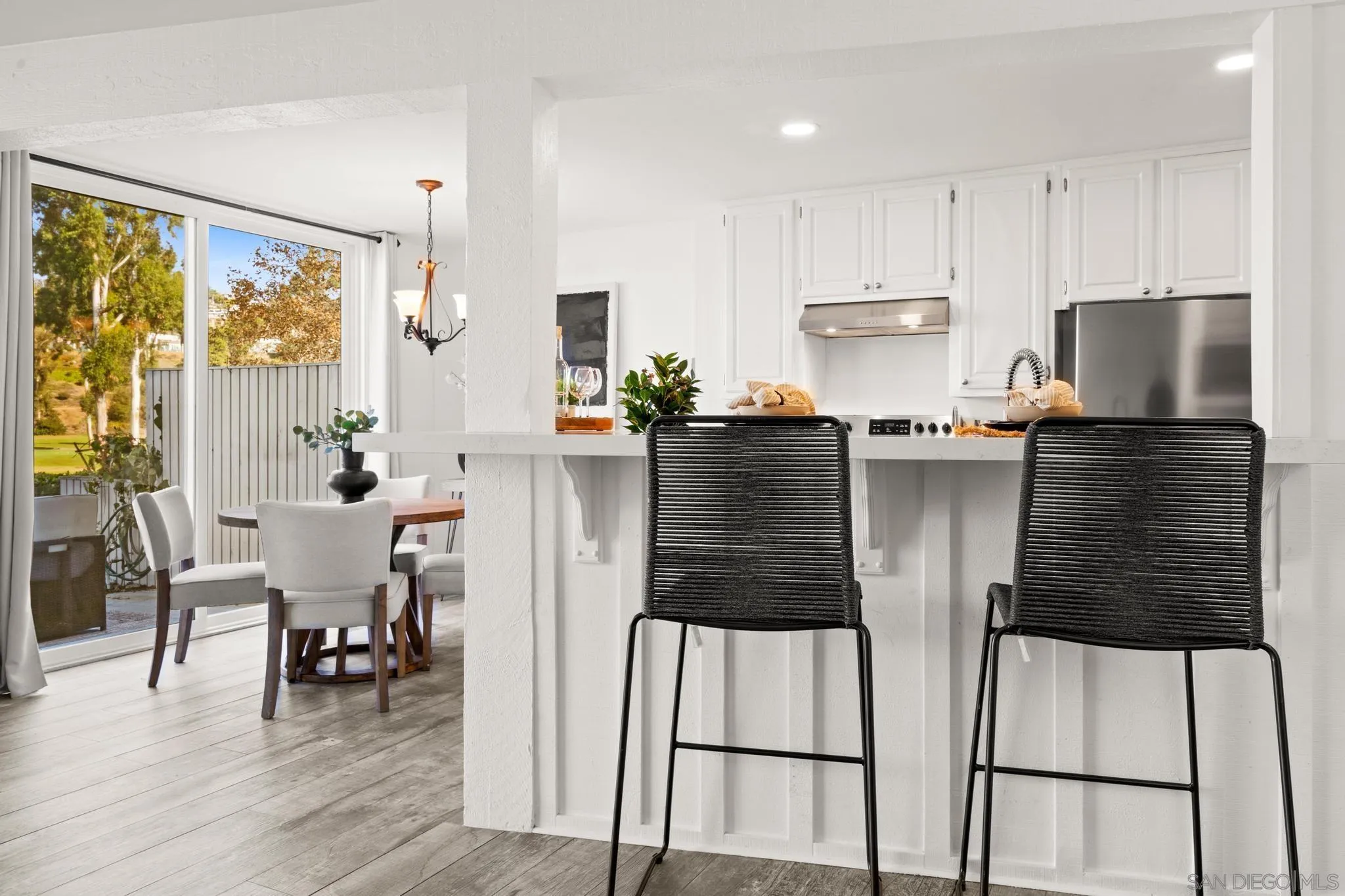 2544 Navarra Drive Unit 17