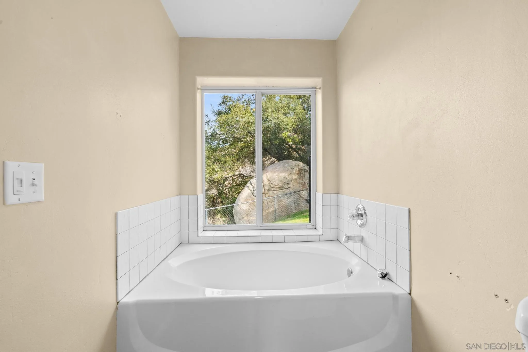 28703 Jenny Jay Court