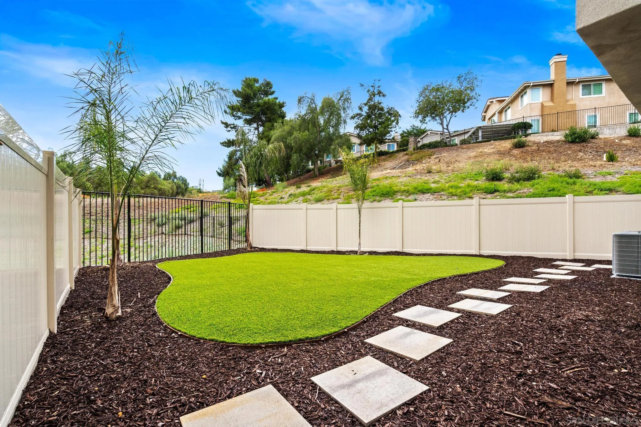 12112 Carter Lane