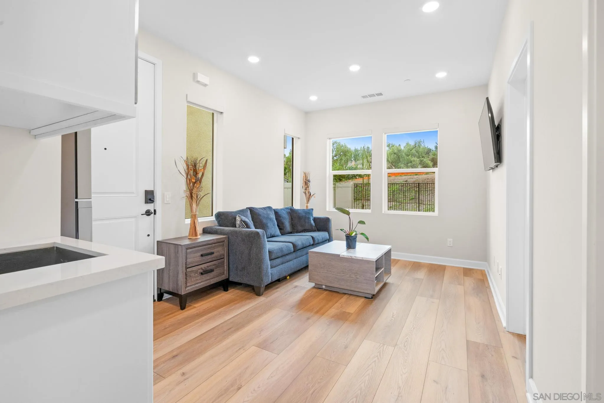 12112 Carter Lane