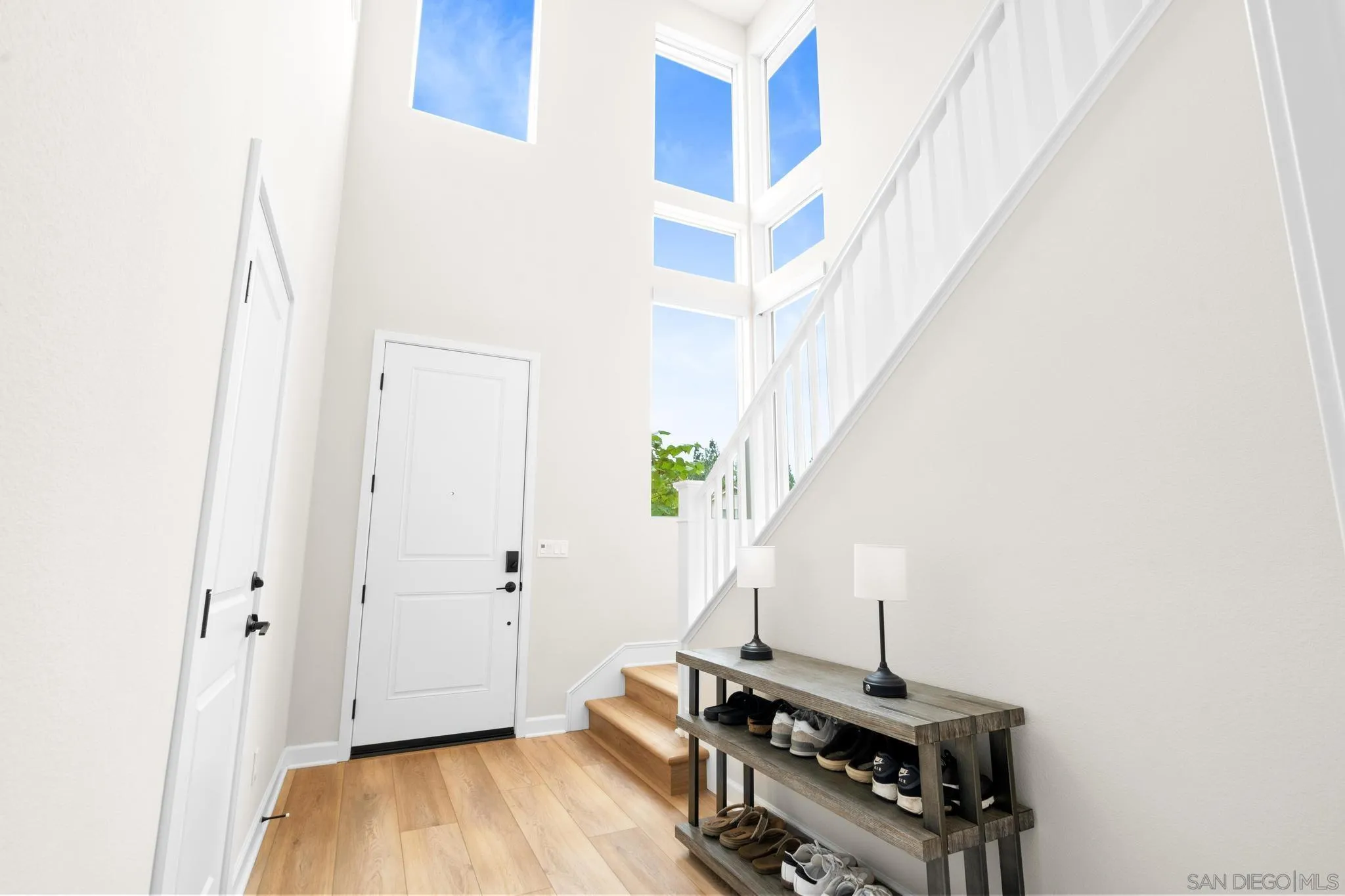 12112 Carter Lane