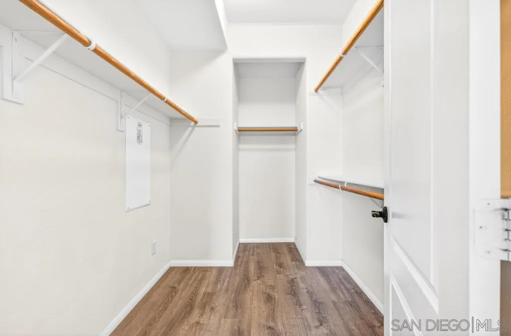 17059 Calle Trevino, Unit 5