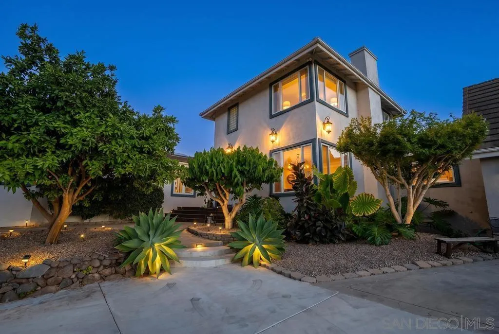 1596 Aldorado Drive