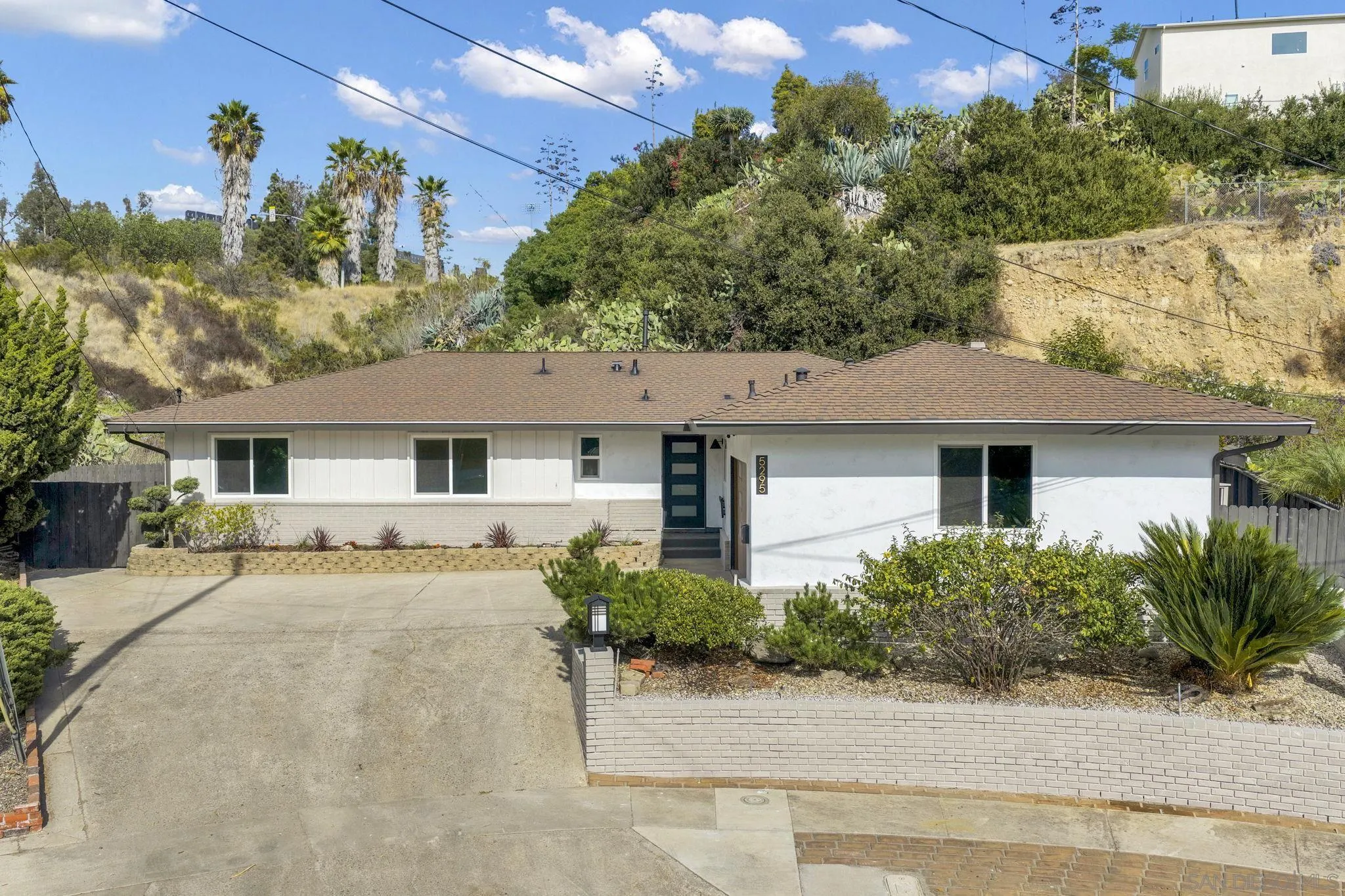 5295 Joan Court