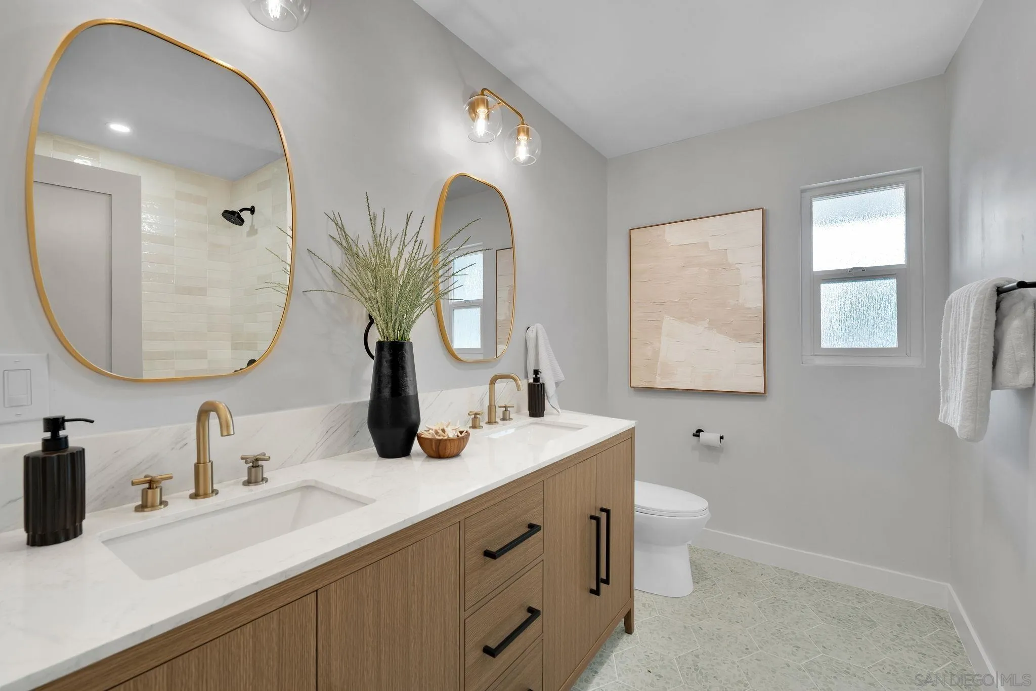 5295 Joan Court