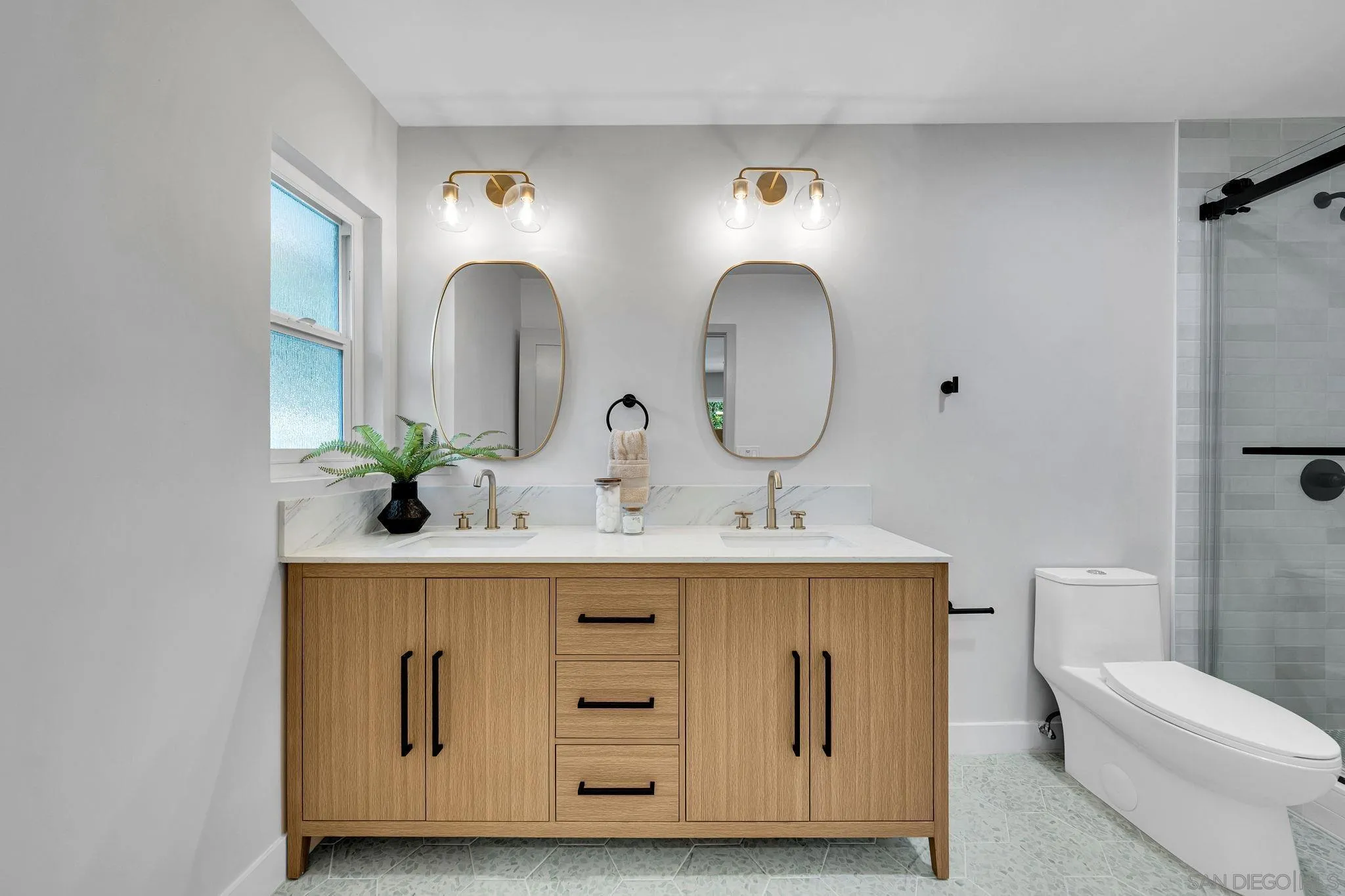 5295 Joan Court