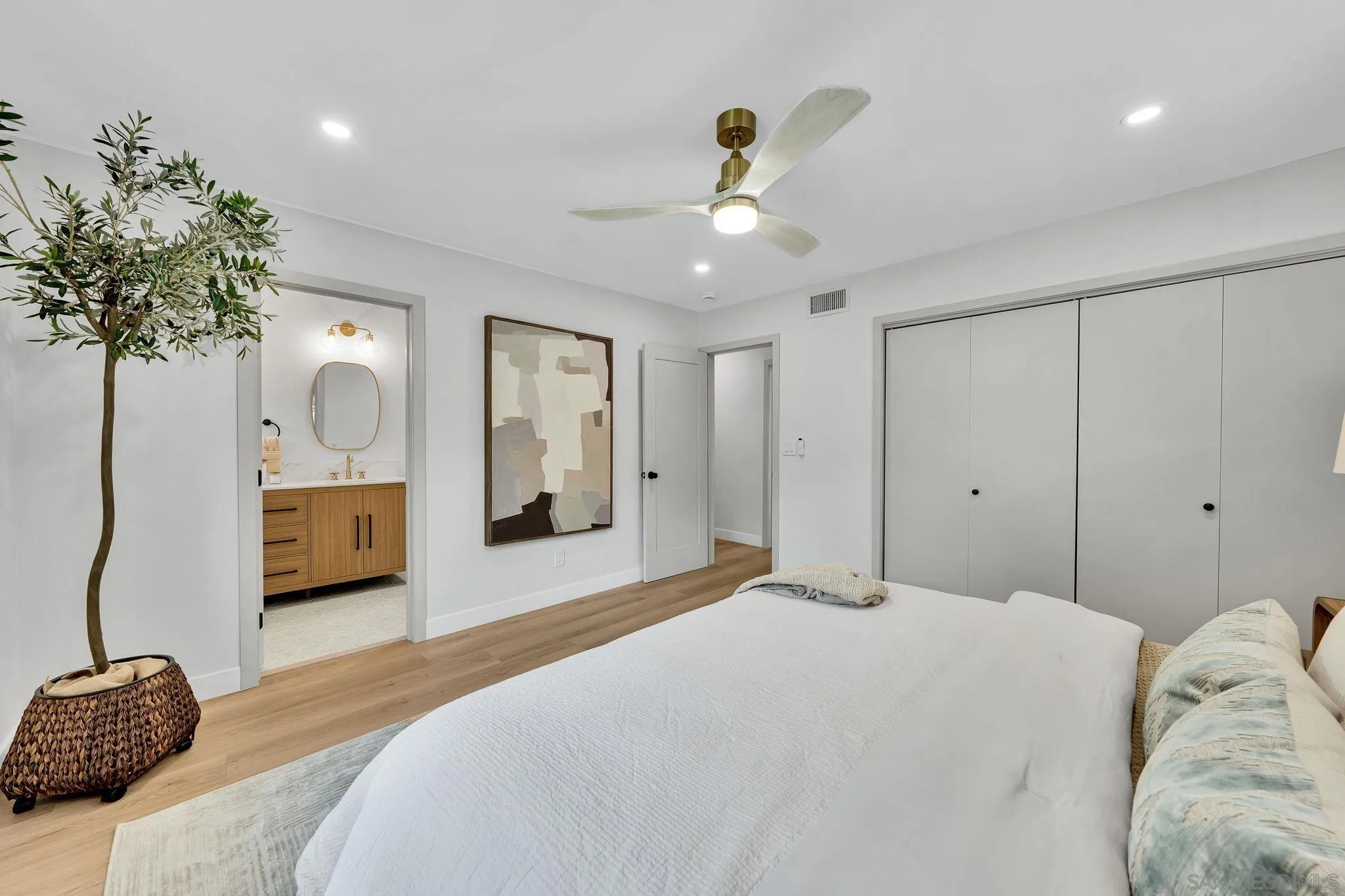 5295 Joan Court