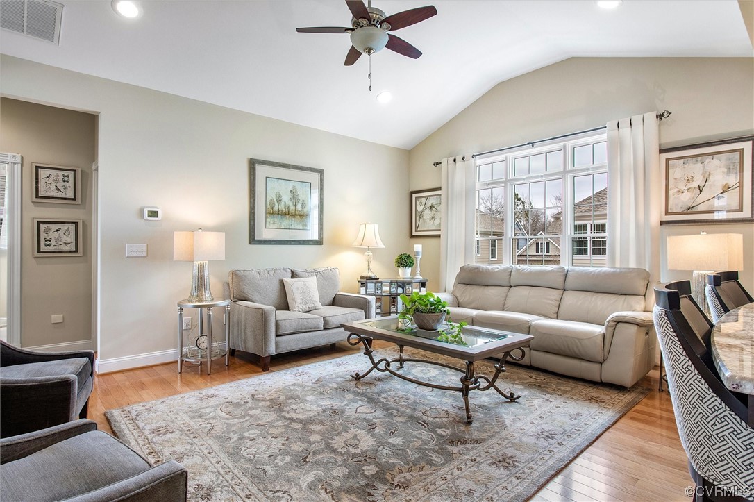 9341 Amberleigh Cir