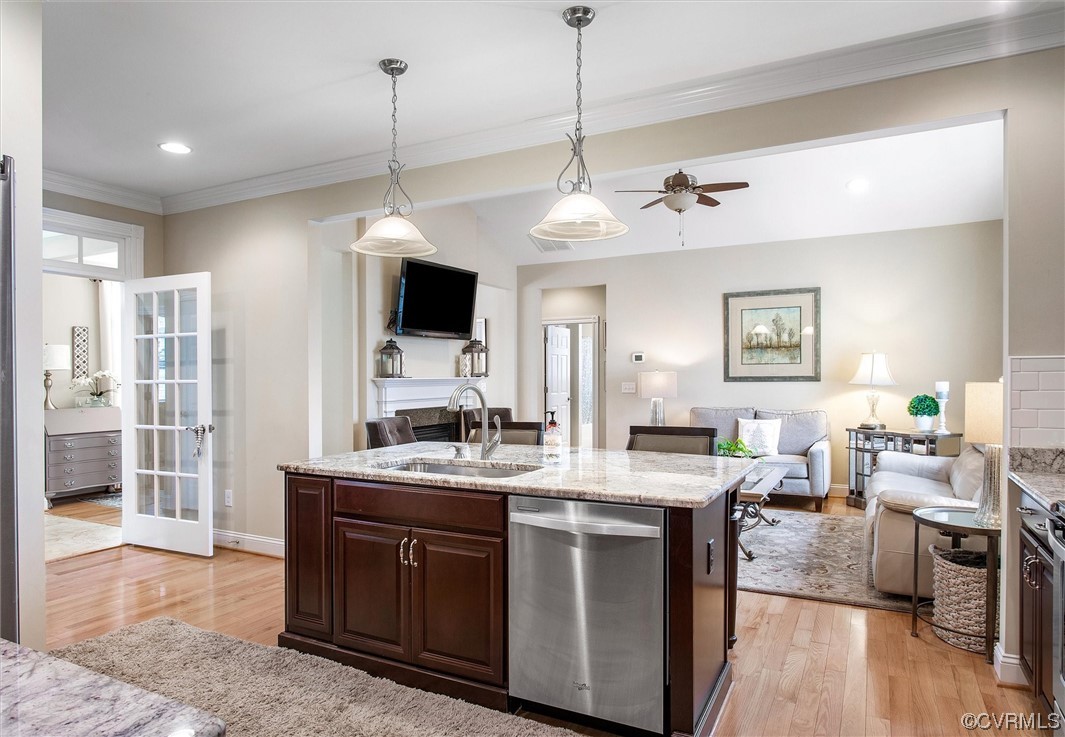 9341 Amberleigh Cir