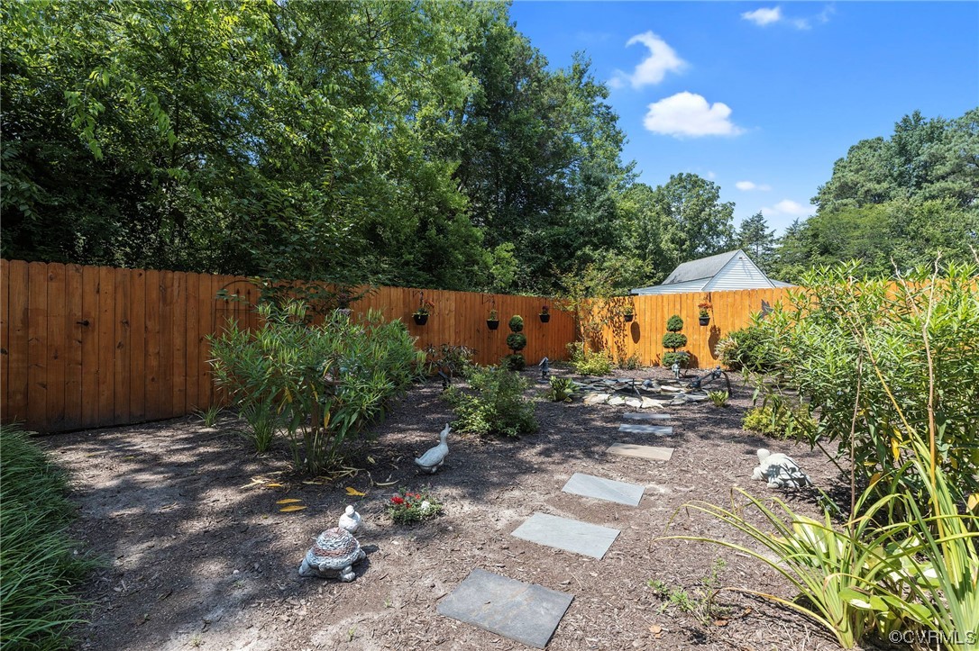 4401 Kingsland Rd