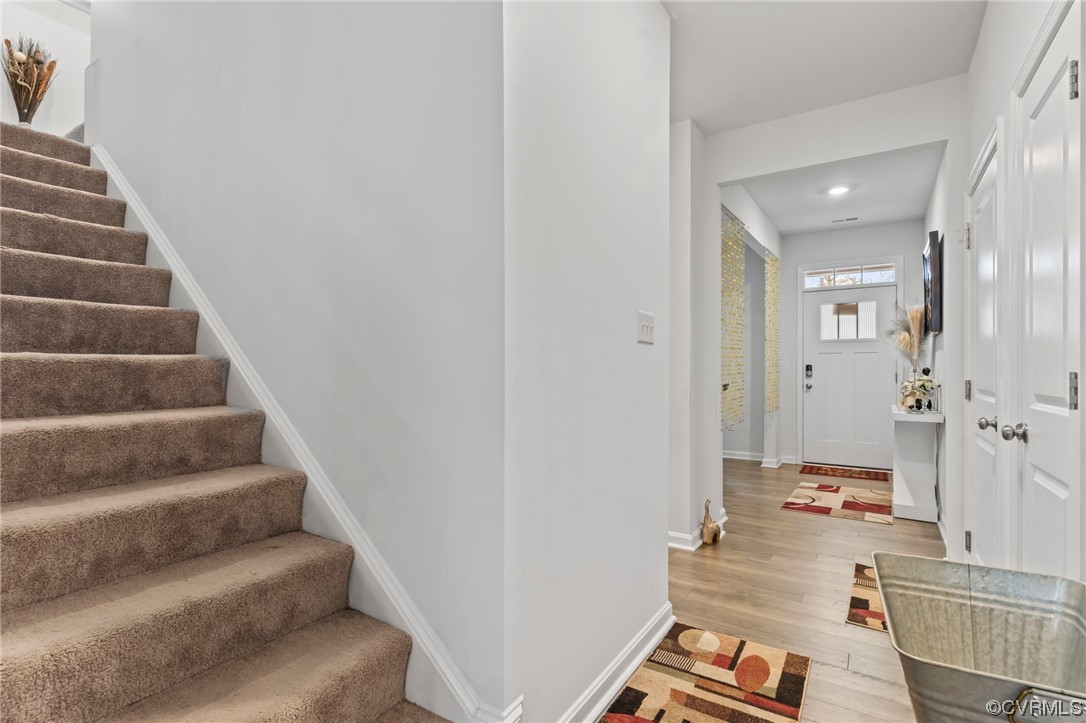 7313 Simeon Ct
