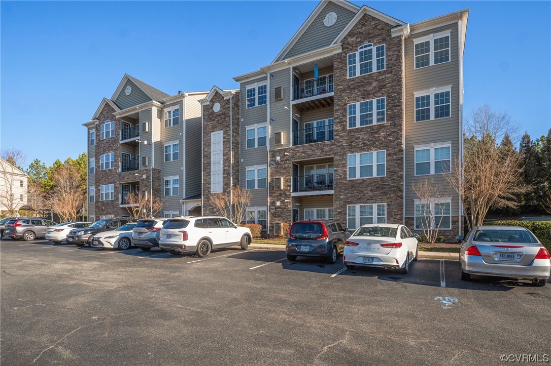 910 Westwood Village Way Unit#404