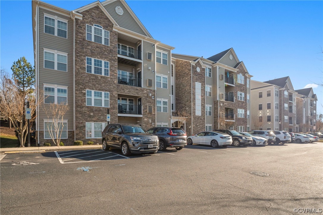 910 Westwood Village Way Unit#404