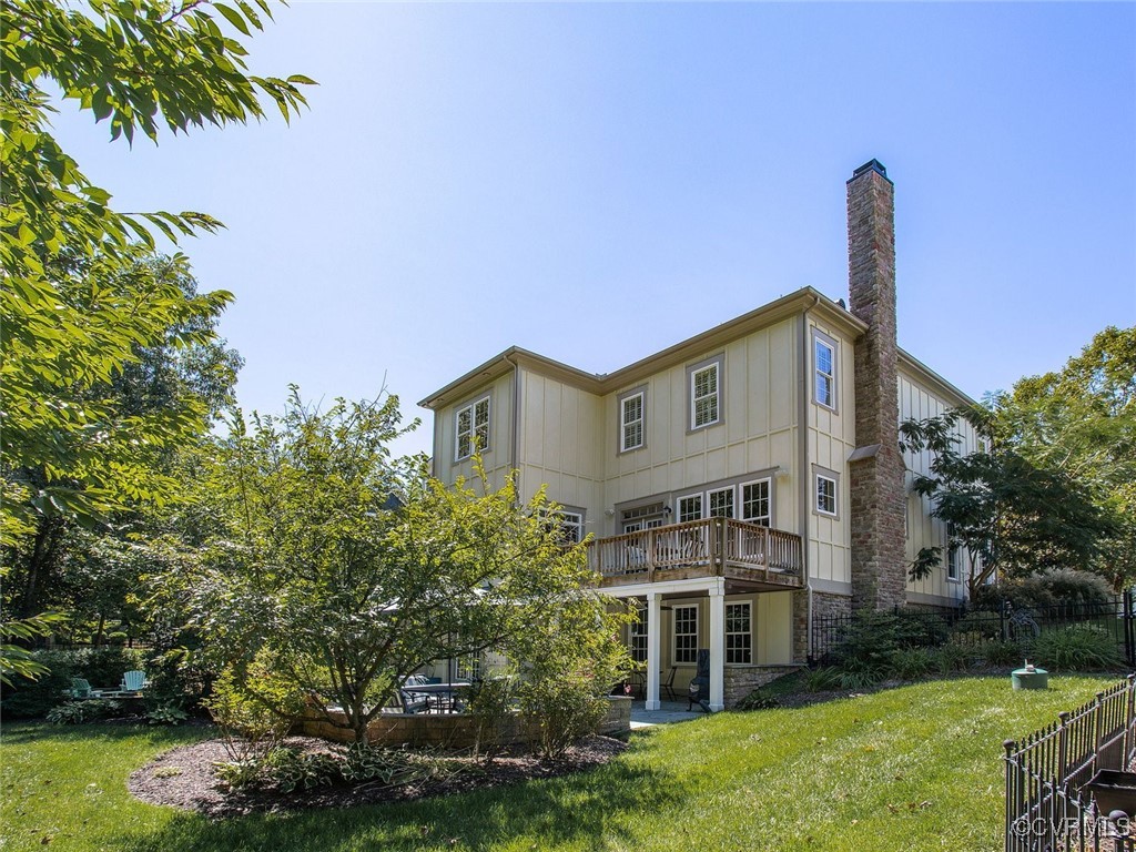 1967 Farnborough Dr