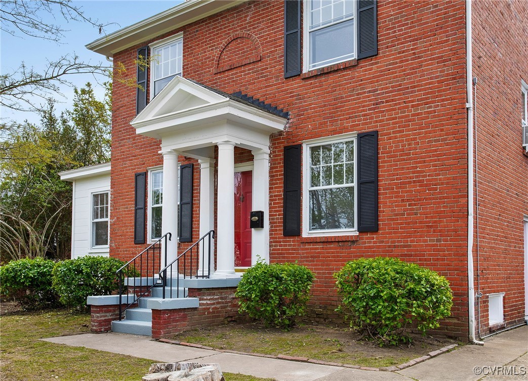 2407 Dumbarton Rd