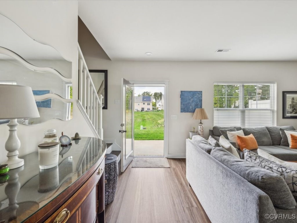 3232 Gannet Ln