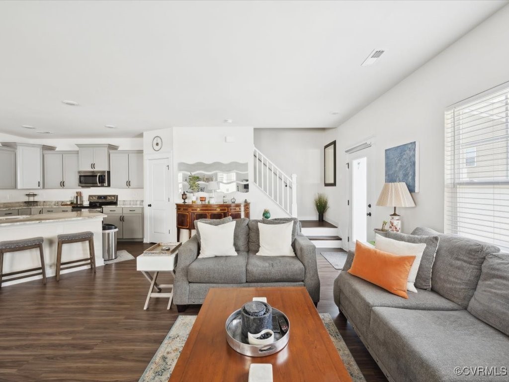 3232 Gannet Ln