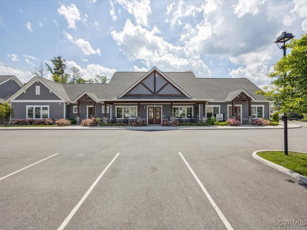 3232 Gannet Ln